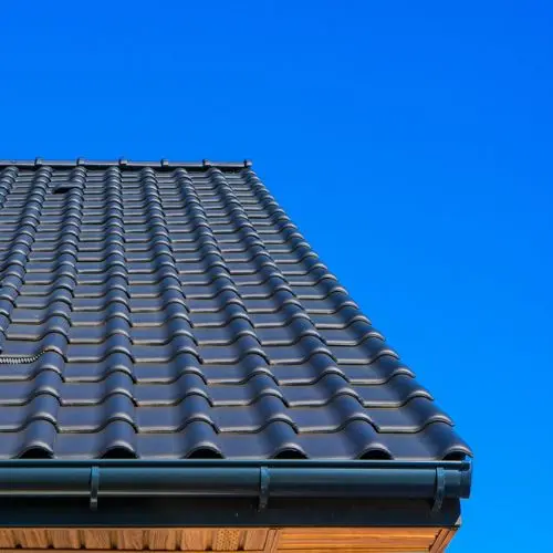 Calhas em diferentes materiais